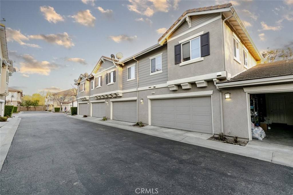 Simi Valley, CA 93065,2727 Night Jasmine DR