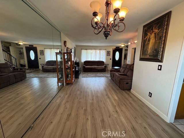 Sylmar, CA 91342,13278 Parkland CIR