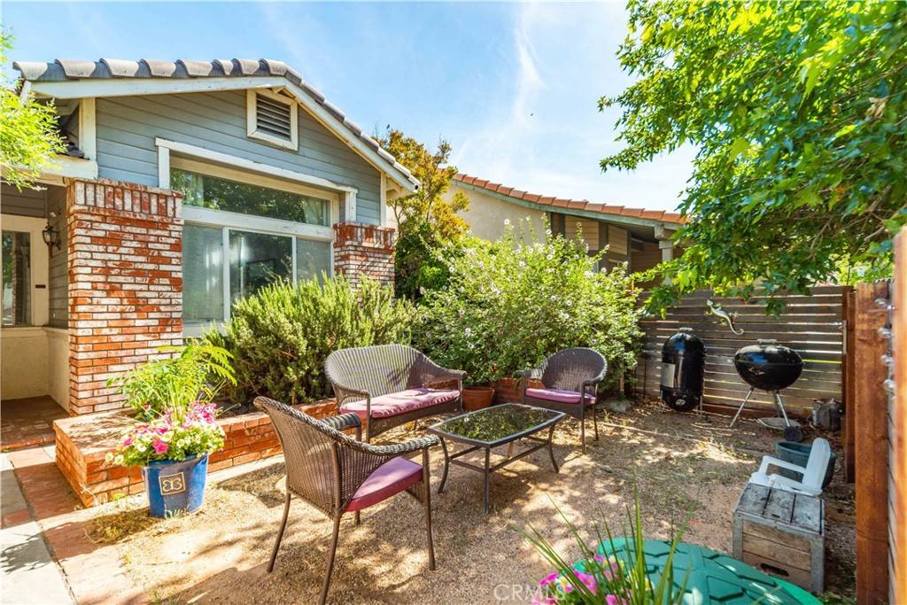 Palmdale, CA 93551,2553 Gemstone AVE
