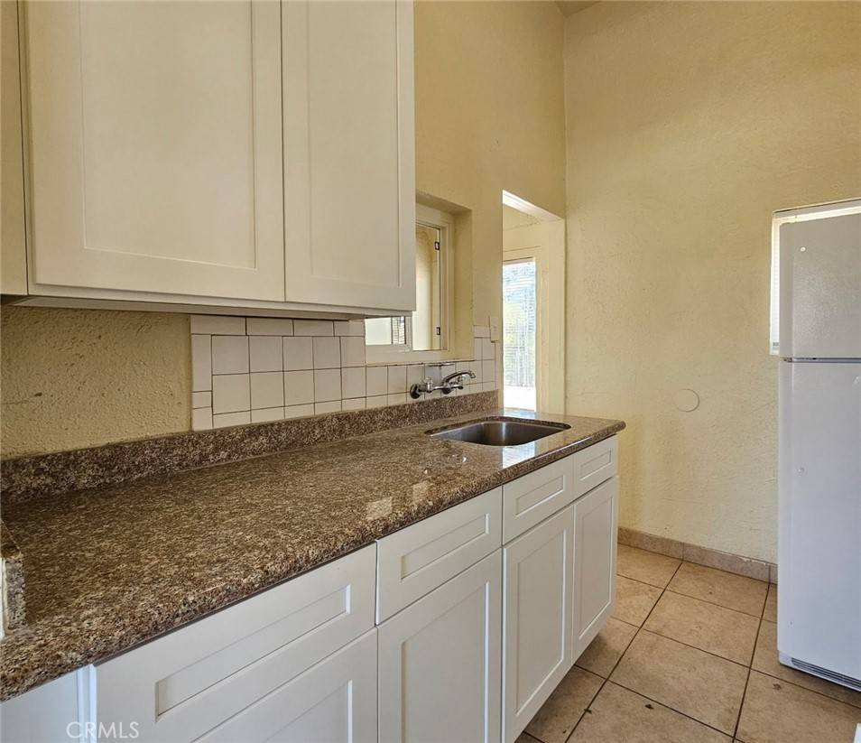 Barstow, CA 92311,301 N 1st AVE #3