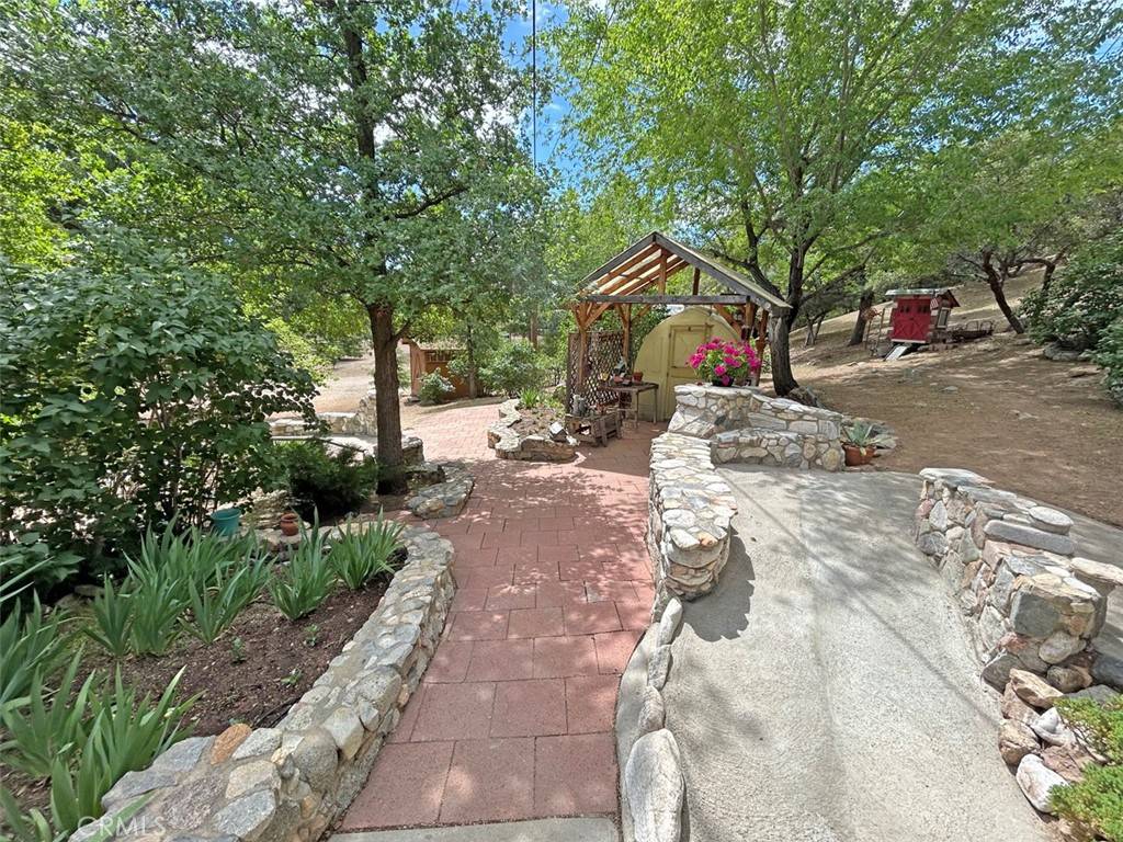 Lake Hughes, CA 93532,26770 Pine Canyon RD