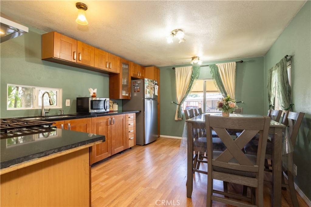 Canyon Country, CA 91351,18540 Soledad Canyon RD #SPC 17