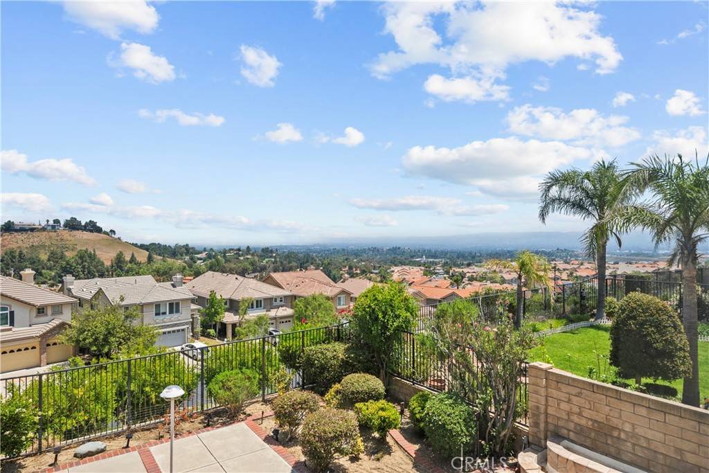 Porter Ranch, CA 91326,19752 Sierra Meadows LN