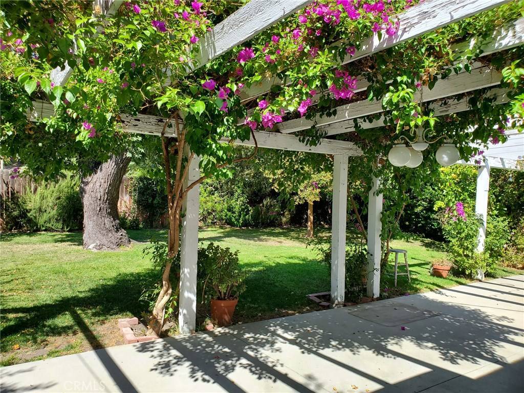 Tarzana, CA 91356,4861 Lindley AVE