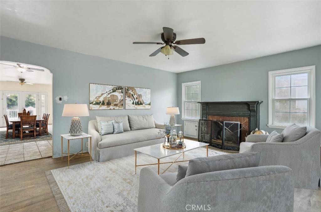 Carson, CA 90810,2711 E Washington ST