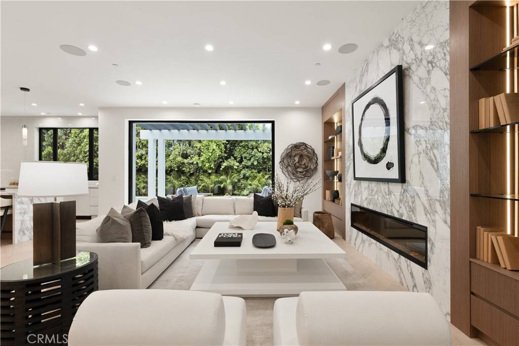 Studio City, CA 91604,4211 Agnes AVE