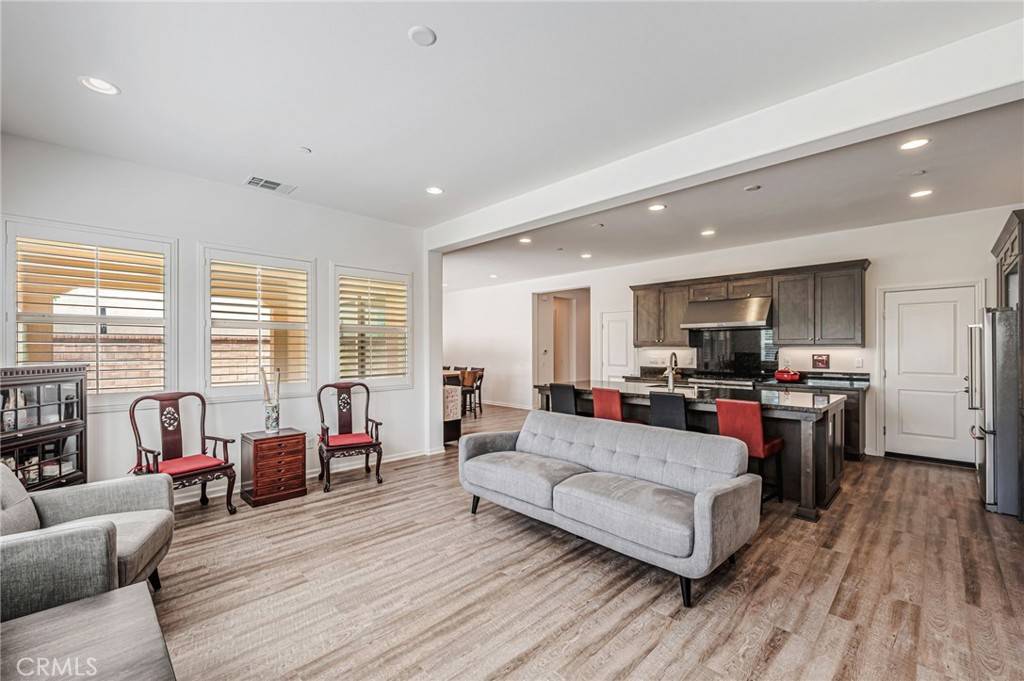 Saugus, CA 91350,27636 Skylark LN