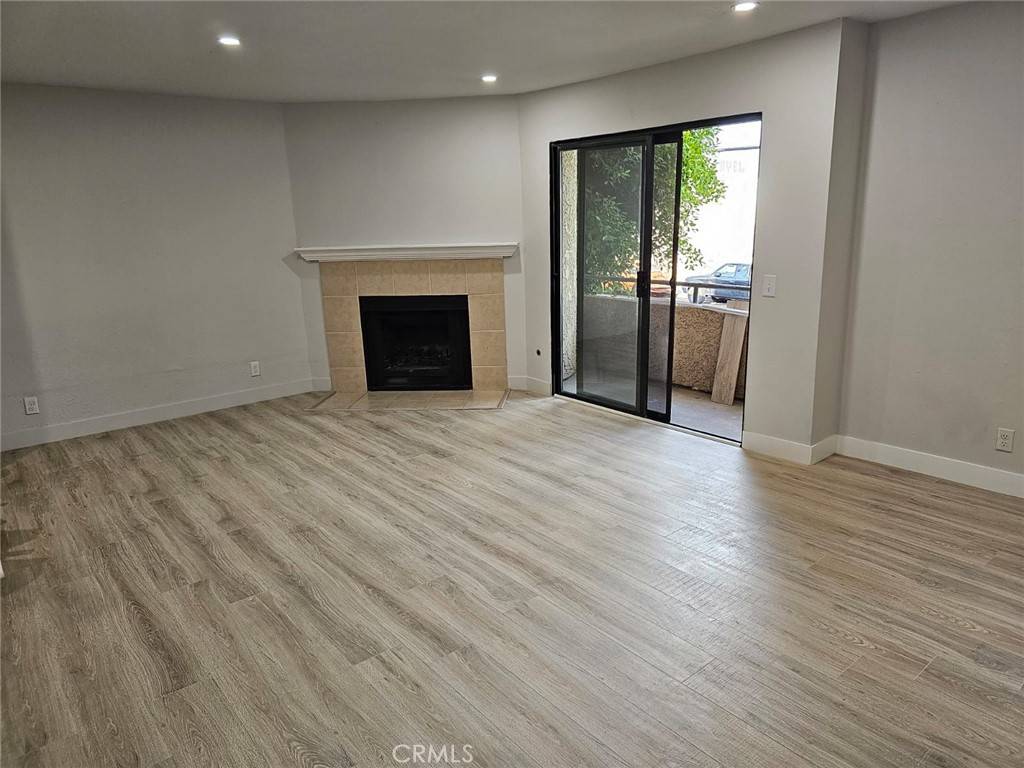 Panorama City, CA 91402,8331 Cedros AVE #14