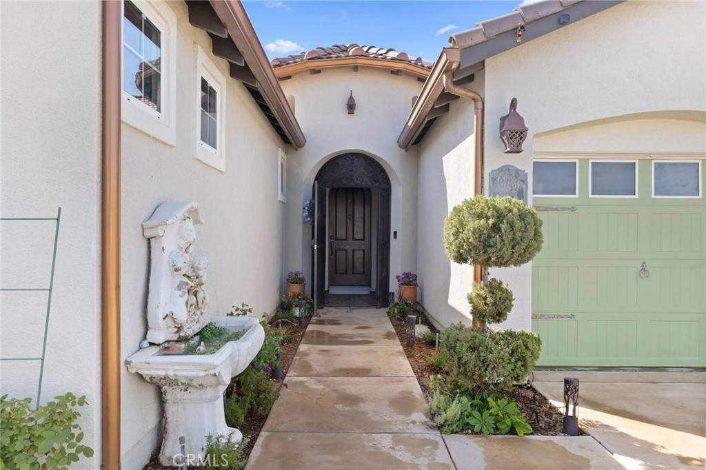 Bakersfield, CA 93306,10705 Topiary DR
