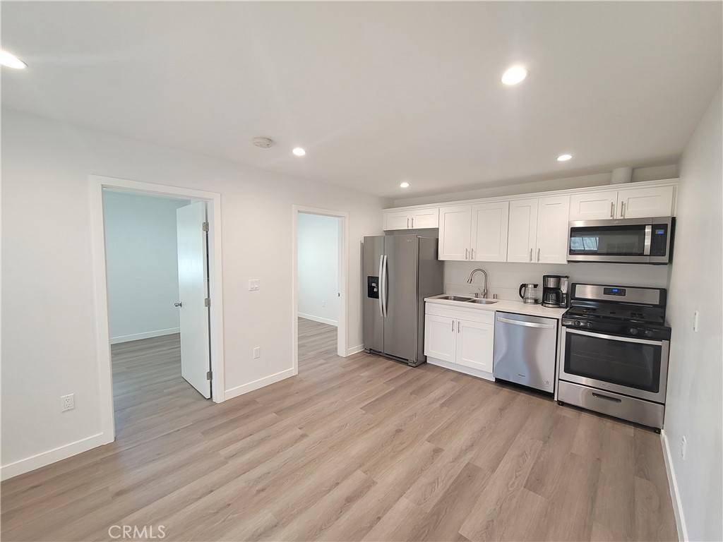 Winnetka, CA 91306,20520 Mandell ST