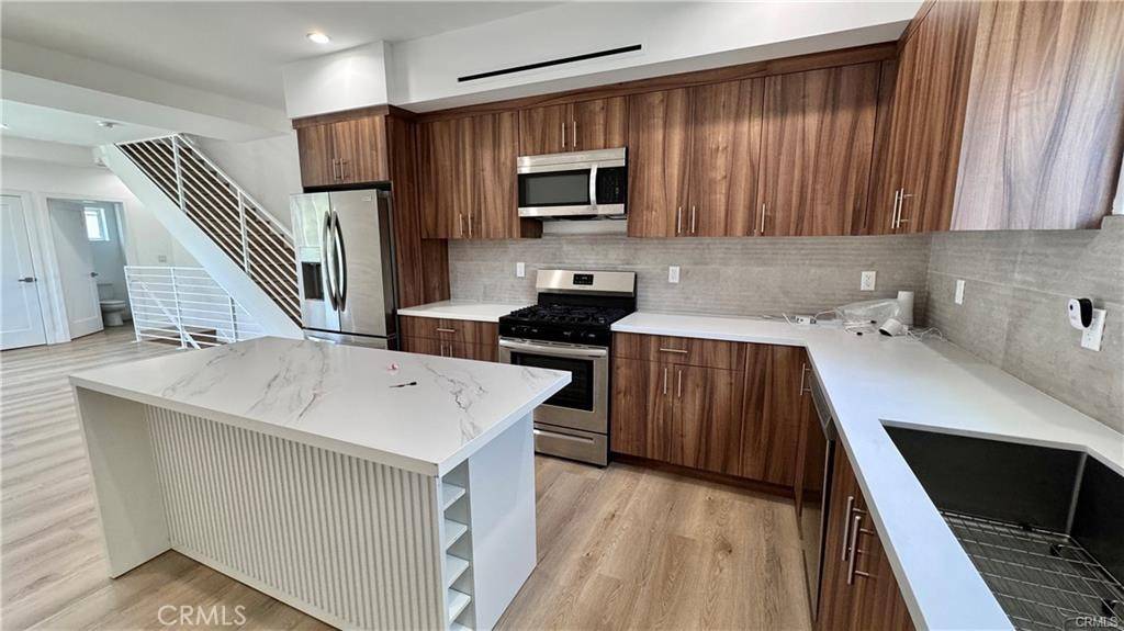 North Hollywood, CA 91601,5635 Klump