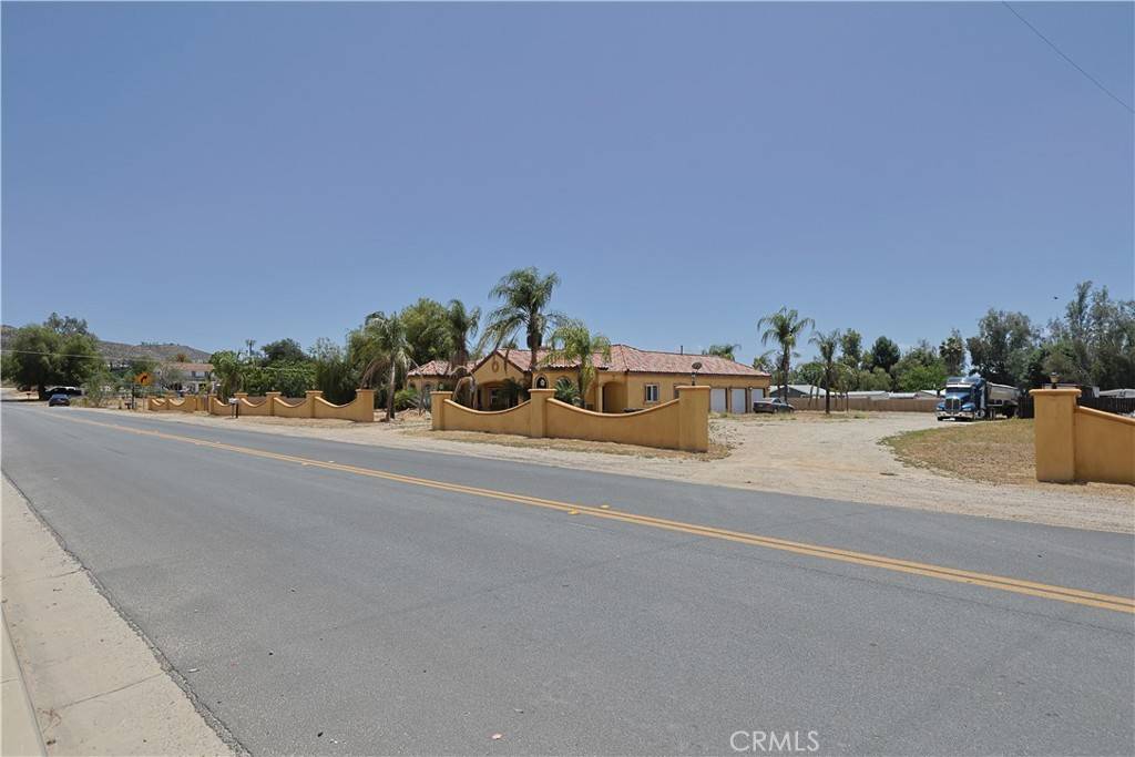 Wildomar, CA 92595,22331 Walnut ST