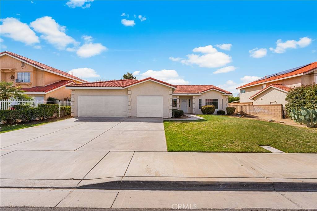 Lancaster, CA 93535,43453 Tali ST