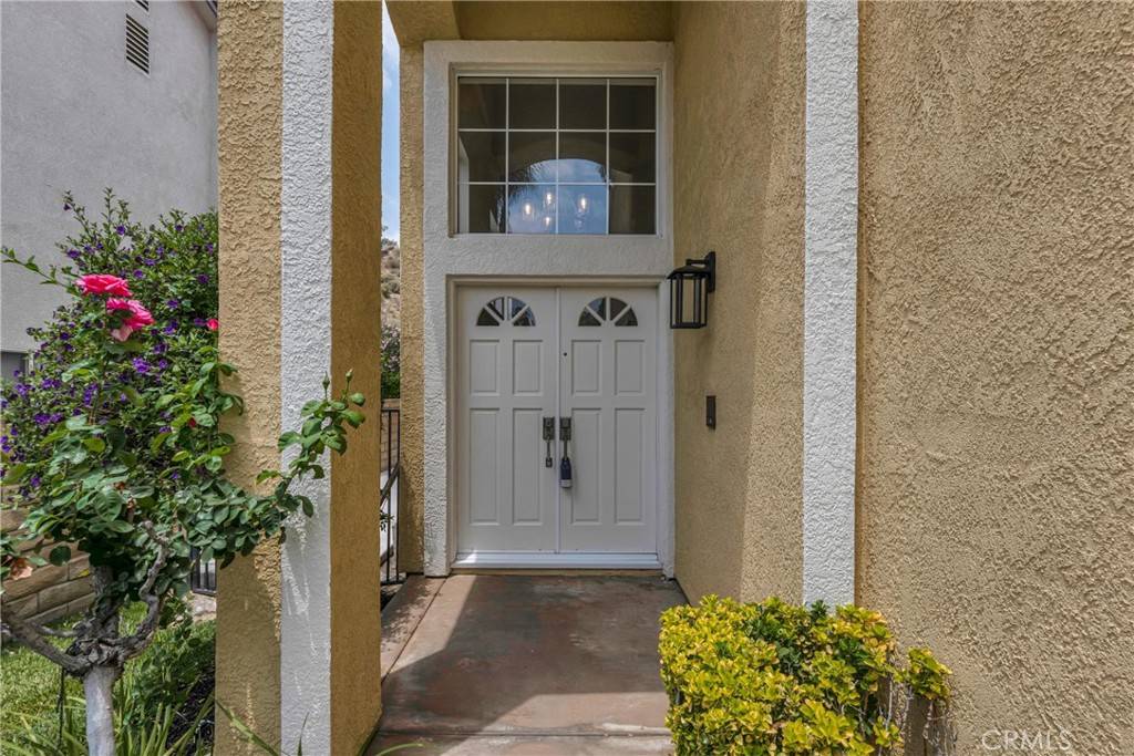 Saugus, CA 91390,28761 Woodside DR