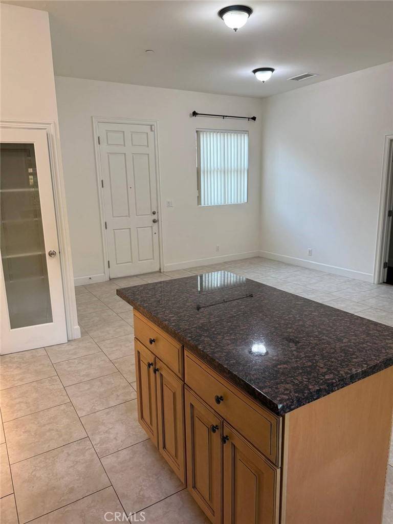 Sherman Oaks, CA 91423,4220 Matilija AVE