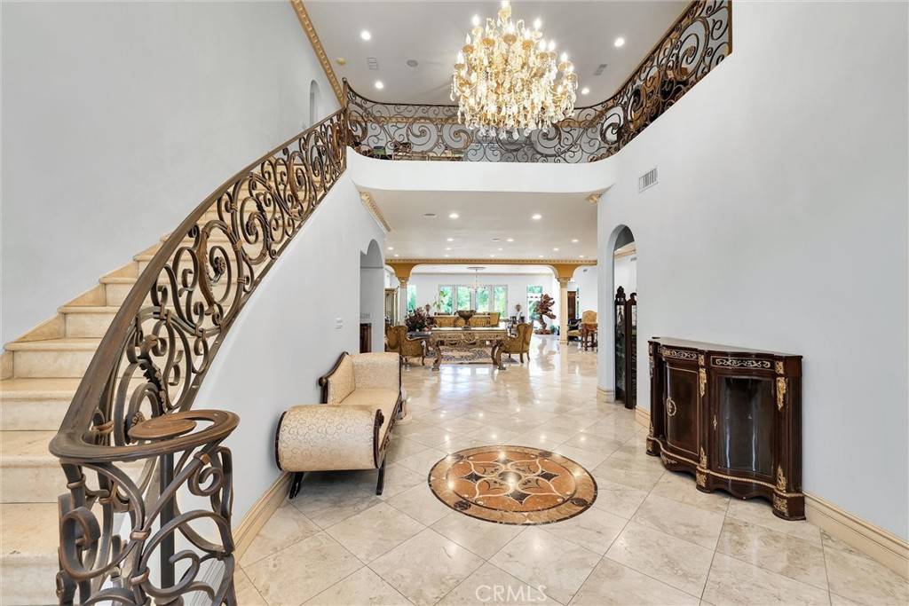 Woodland Hills, CA 91367,22349 Dolorosa ST