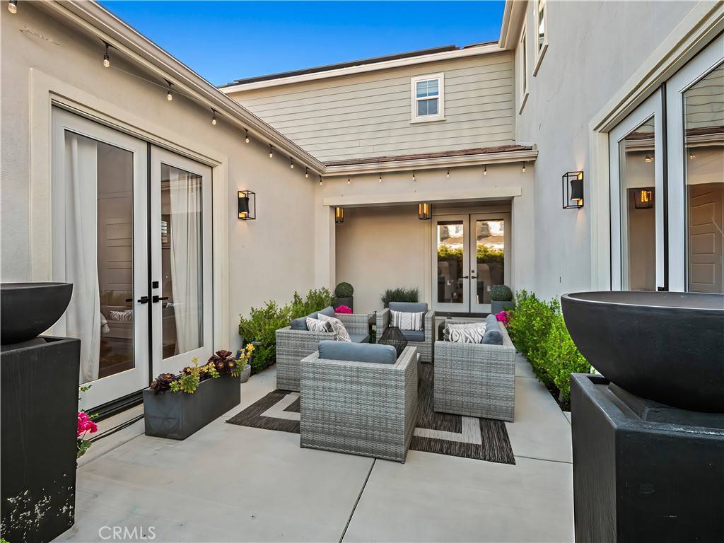 Saugus, CA 91350,22385 Midtown CT