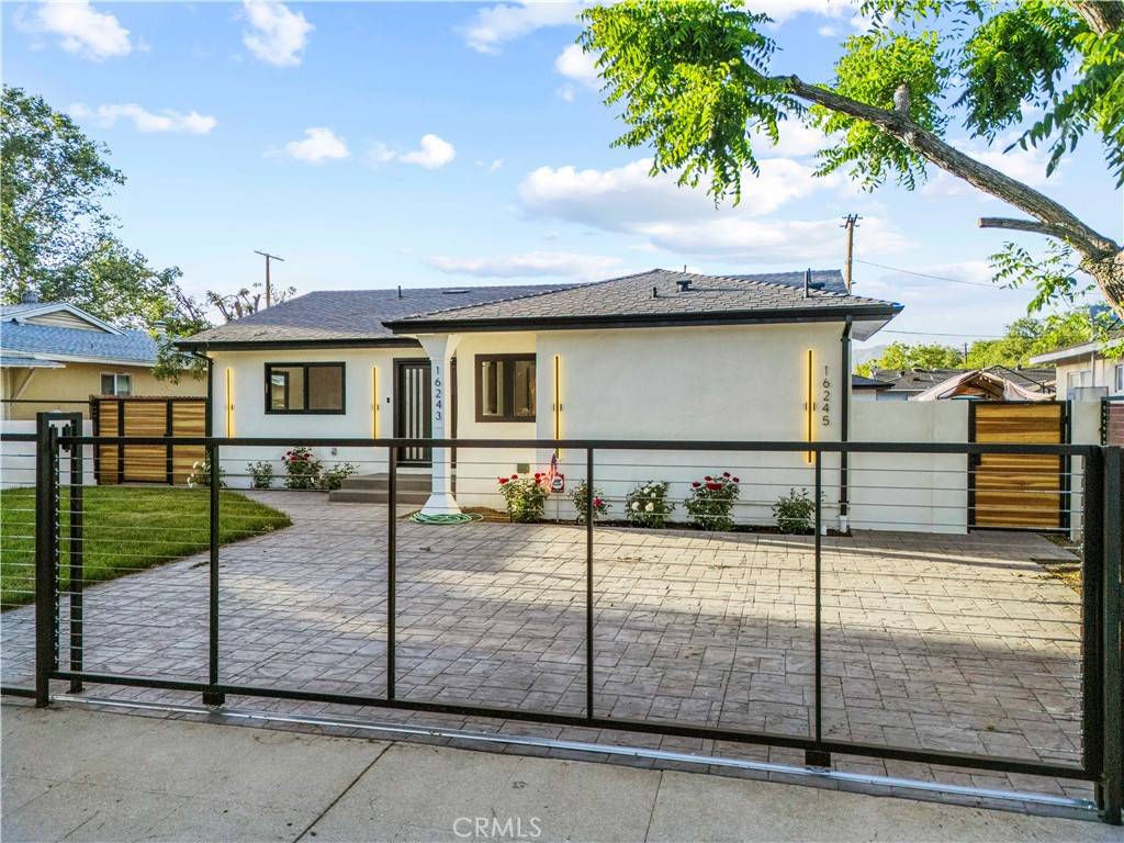 Granada Hills, CA 91344,16243 Chatsworth ST