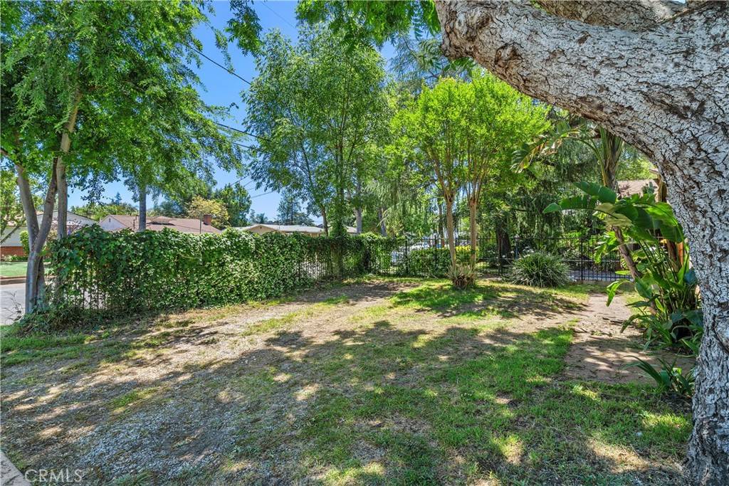 Valley Glen, CA 91401,5919 Cantaloupe AVE