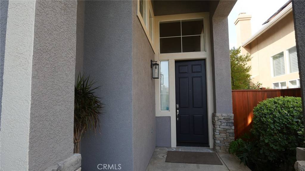 Canyon Country, CA 91351,26741 Neff CT