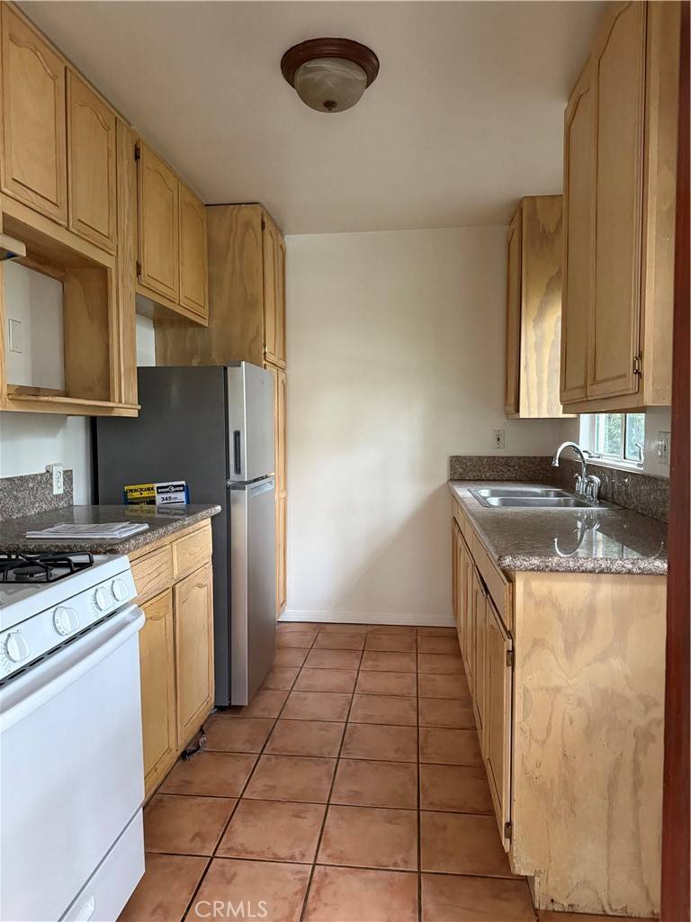 South Pasadena, CA 91030,1014 Kendall Ave.