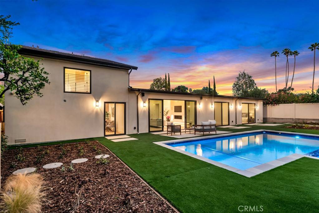 4801 Abbeyville AVE Woodland Hills, CA 91364