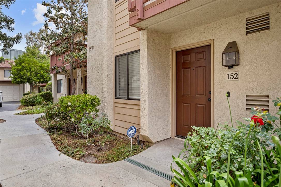 Woodland Hills, CA 91367,5720 Owensmouth Ave #152