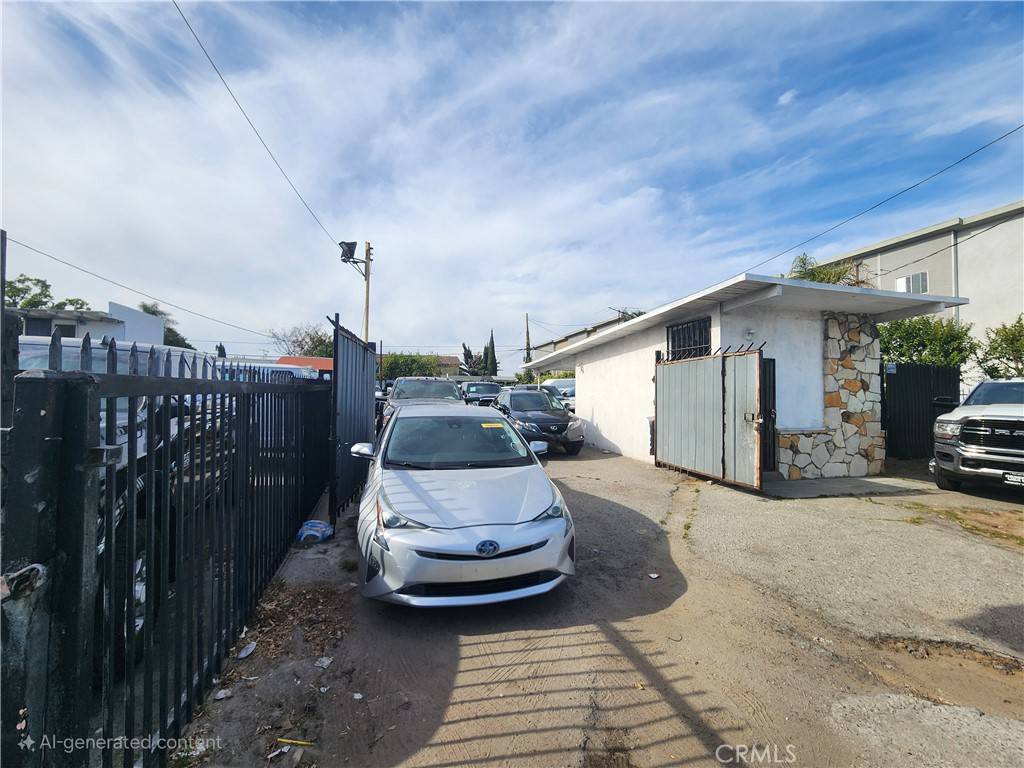 Wilmington, CA 90744,329 E Anaheim ST