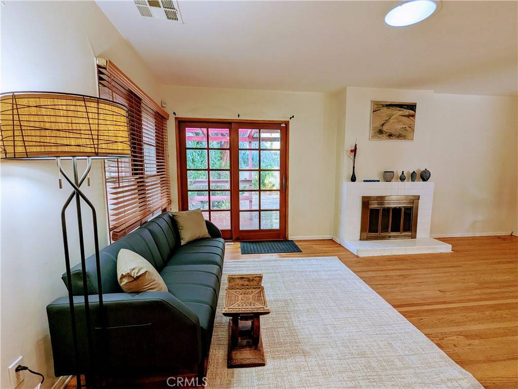 Sherman Oaks, CA 91411,15123 Killion ST