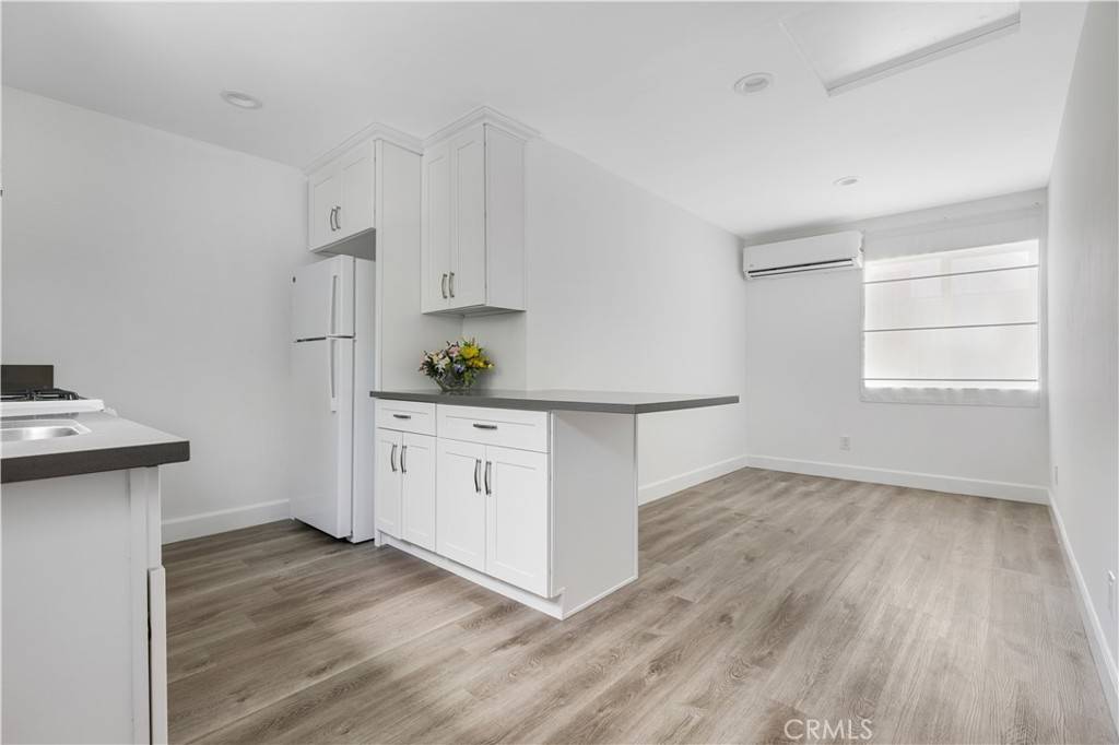 North Hollywood, CA 91606,6219 1/2 Agnes AVE
