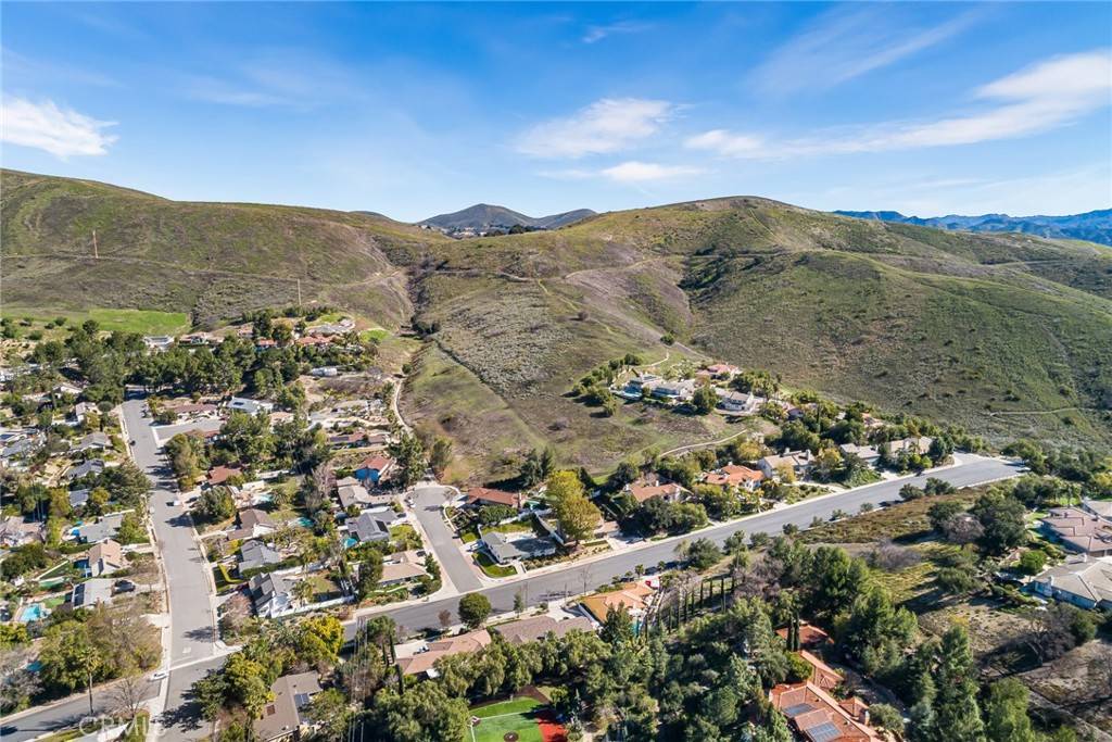 Thousand Oaks, CA 91362,2 Bascom CT