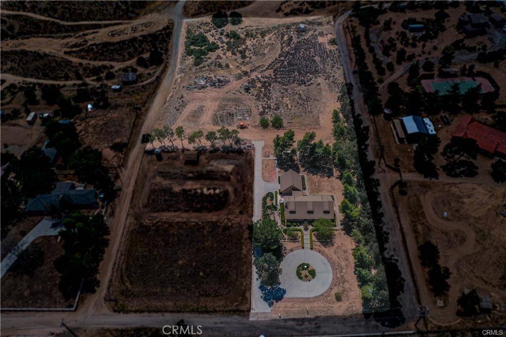 Agua Dulce, CA 91390,34155 Castlehaven RD