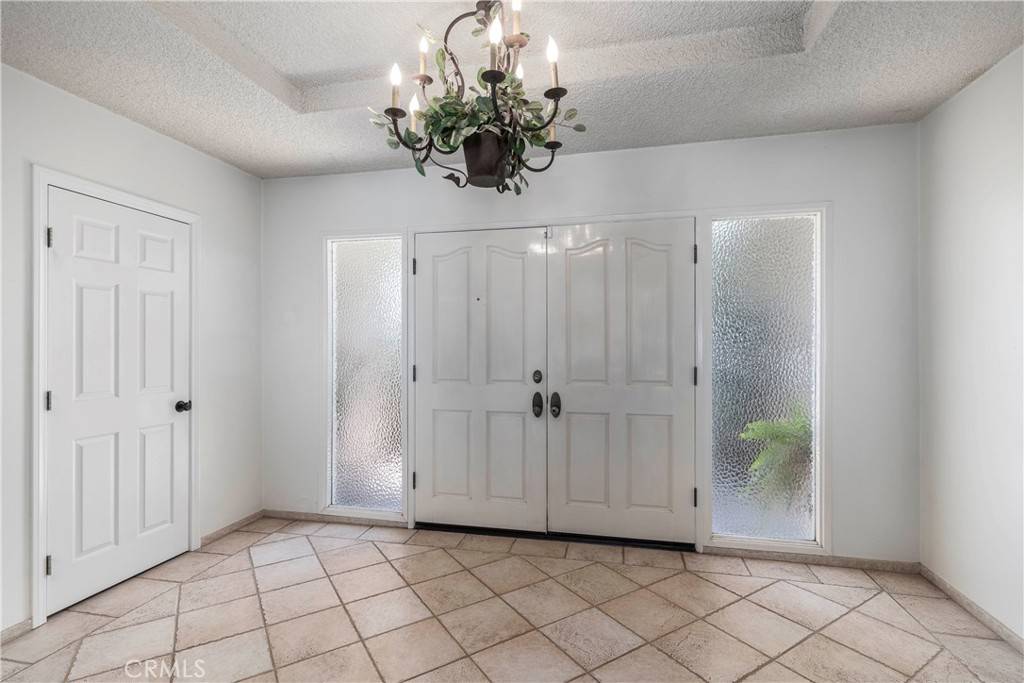 Granada Hills, CA 91344,11829 Balboa BLVD
