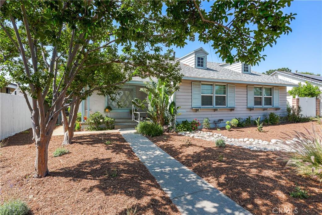 Granada Hills, CA 91344,17062 San Fernando Mission BLVD