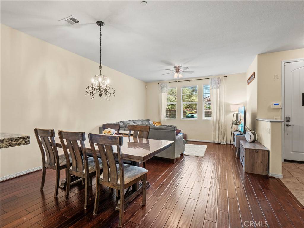 Valencia, CA 91354,24496 Marzal ST