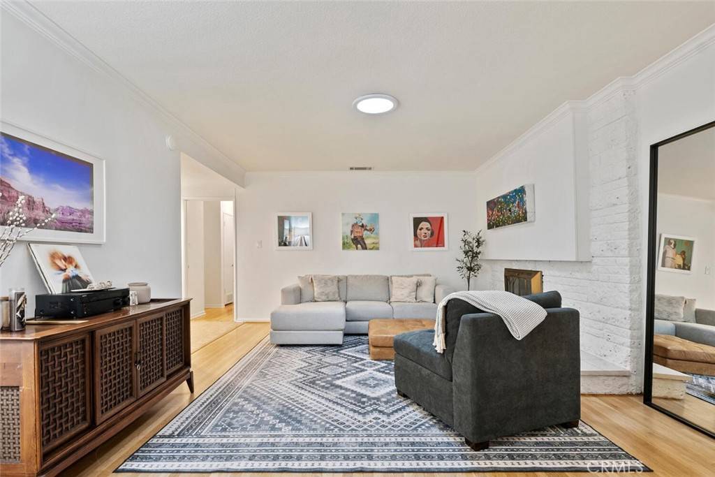 West Hills, CA 91304,22939 Lull ST