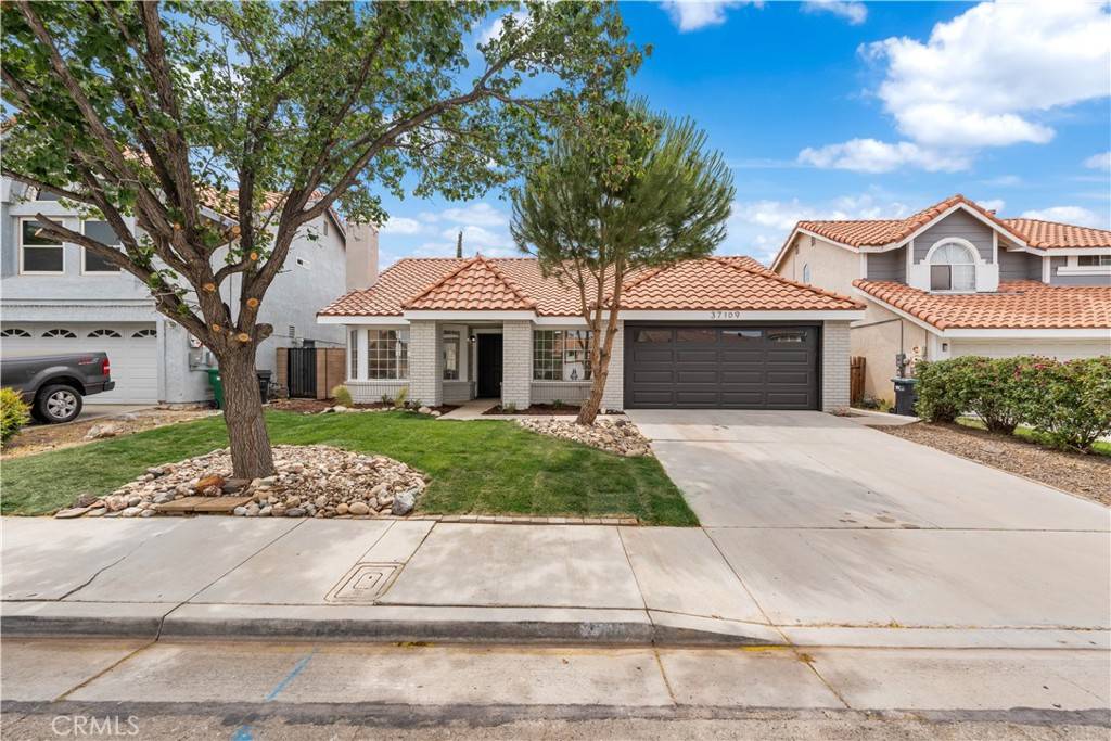 Palmdale, CA 93550,37109 Daisy ST