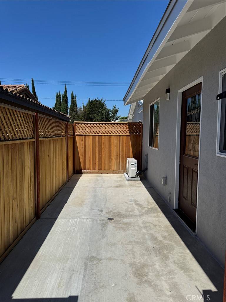 West Hills, CA 91304,7851 Vicky AVE