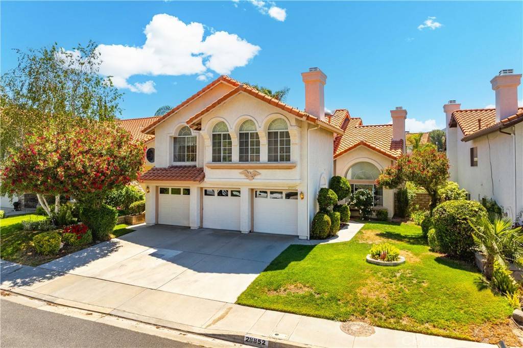 Saugus, CA 91390,28852 Woodside DR