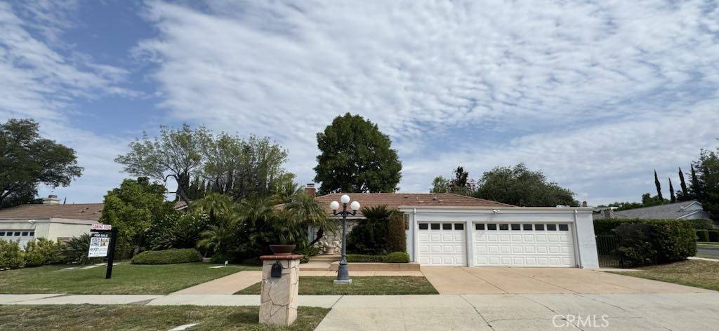 Chatsworth, CA 91311,20451 Bermuda ST
