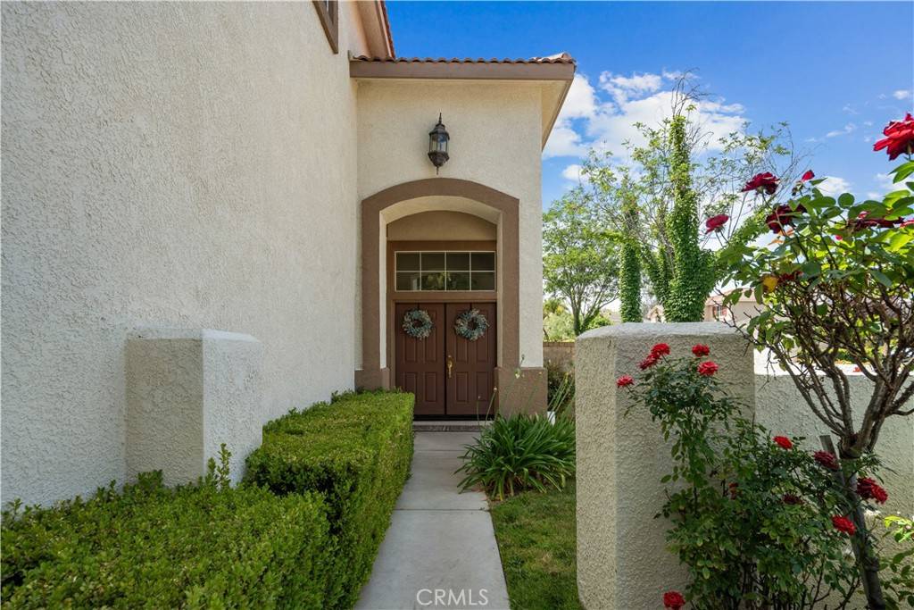 Valencia, CA 91354,23318 Sunnyvale CT