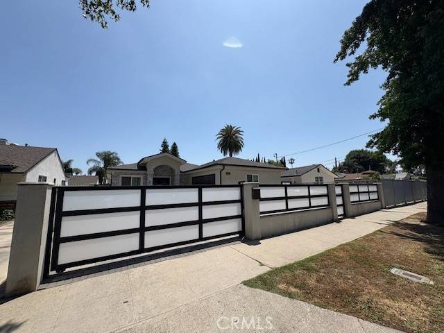 Van Nuys, CA 91405,14148 Cohasset ST