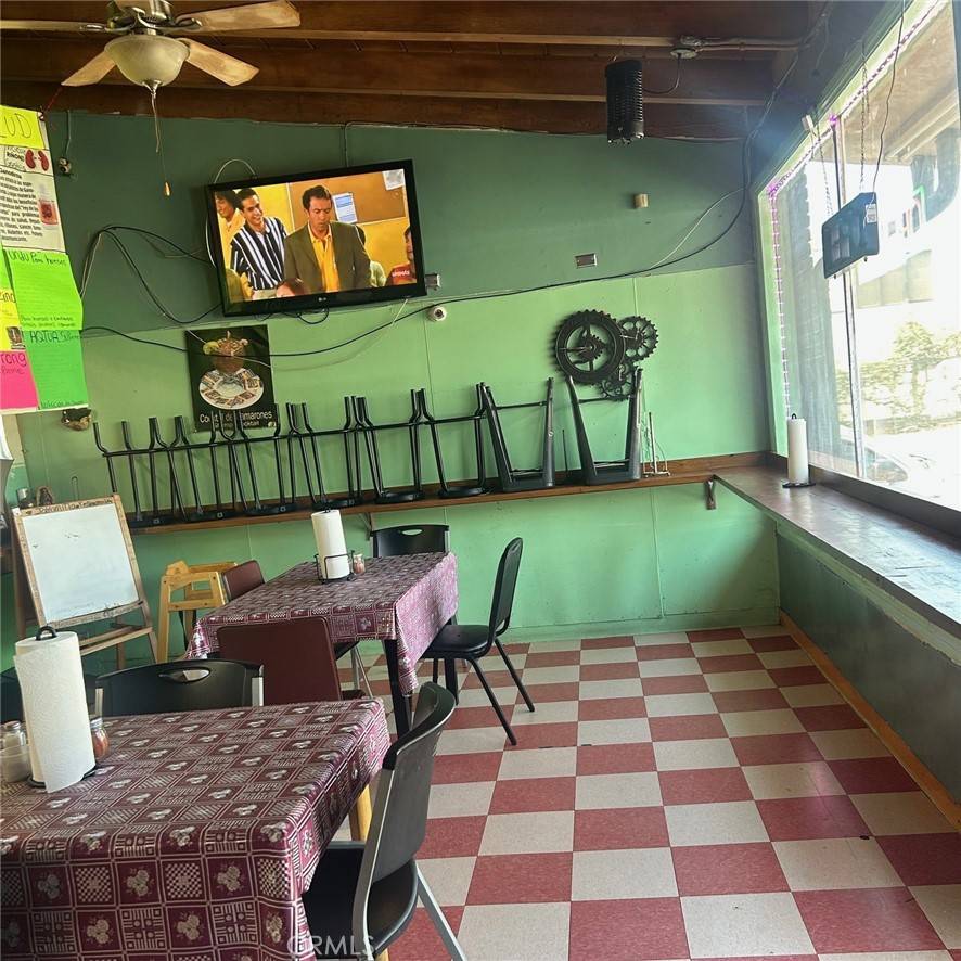 Sylmar, CA 91342,13382 Sayre ST