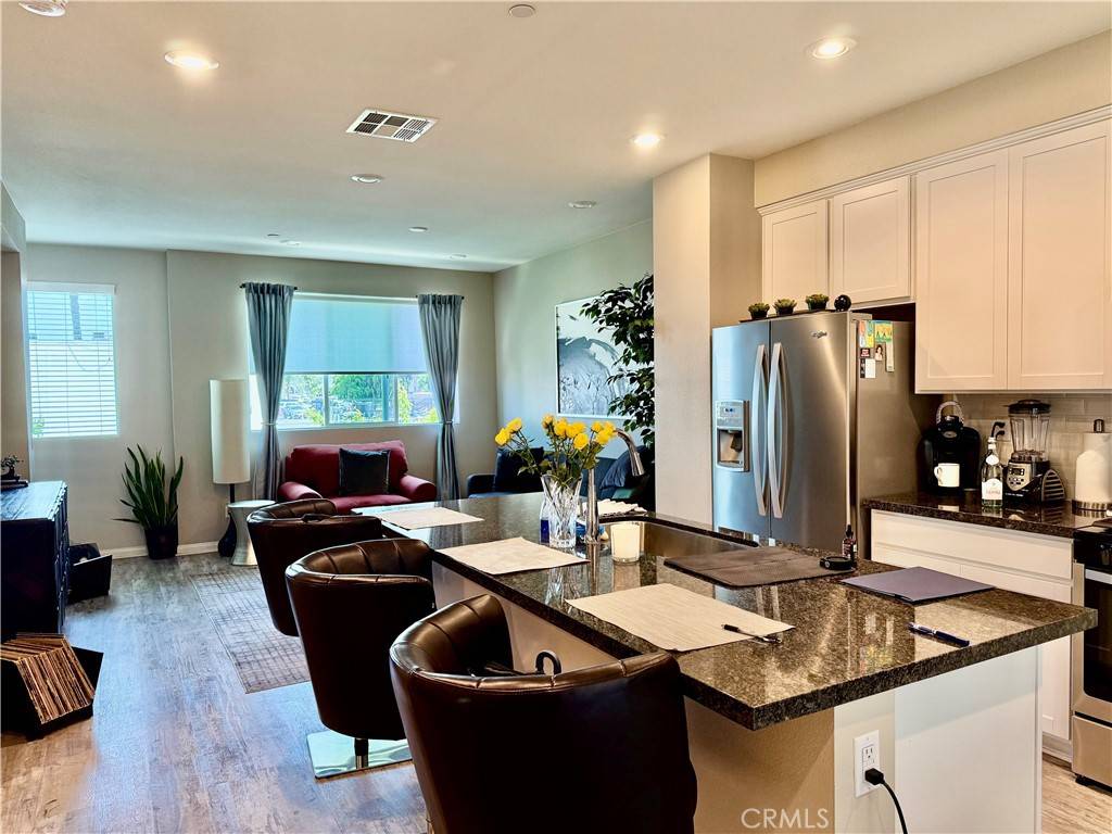 Northridge, CA 91325,18449 W Calico LN