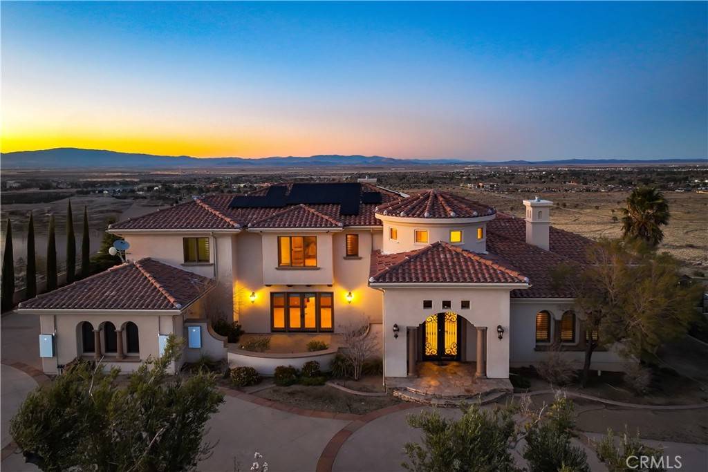 Lancaster, CA 93536,3803 Camino Hermanos