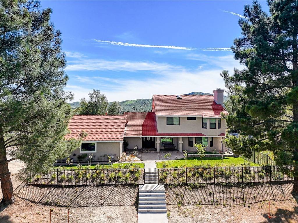 Castaic, CA 91384,30541 Remington RD