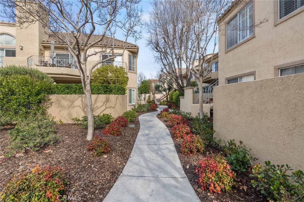 Valencia, CA 91355,23839 Del Monte DR #93