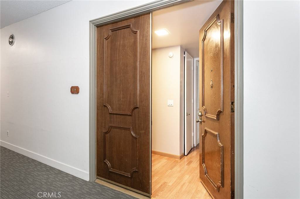 Encino, CA 91316,17711 Margate ST #108