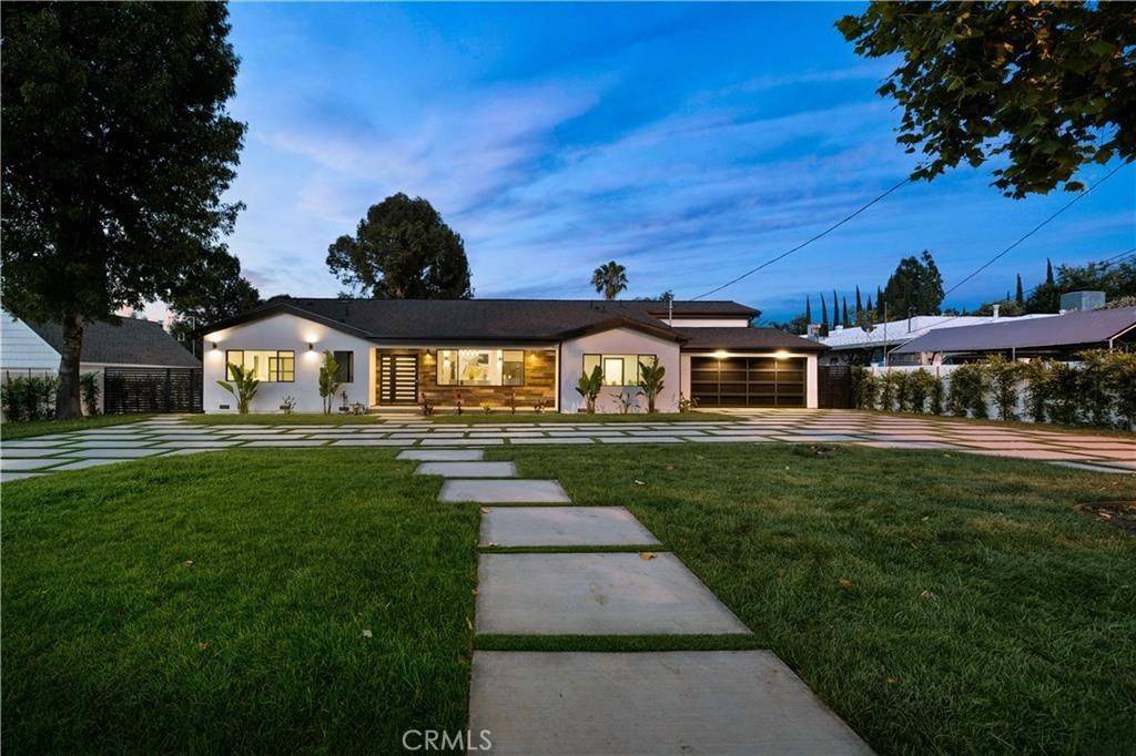 Woodland Hills, CA 91367,5702 Lubao AVE