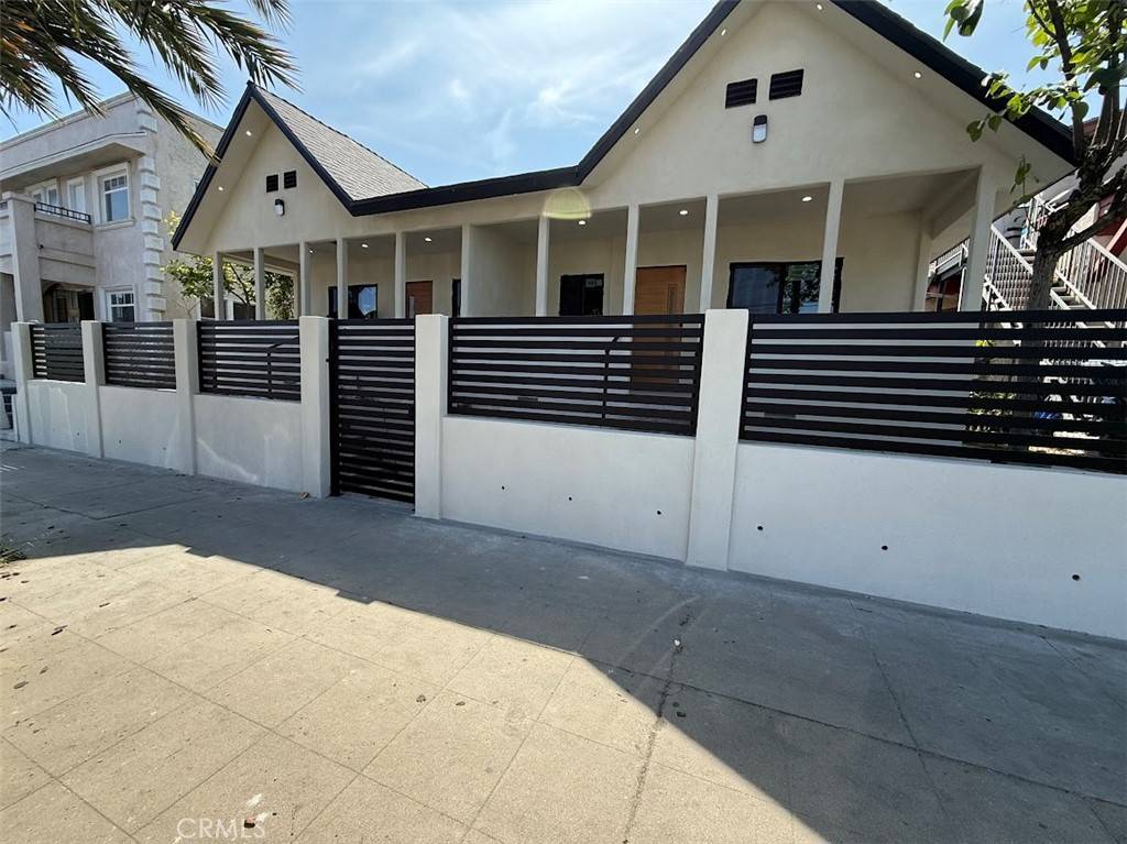 Los Angeles, CA 90029,1165 N Virgil AVE